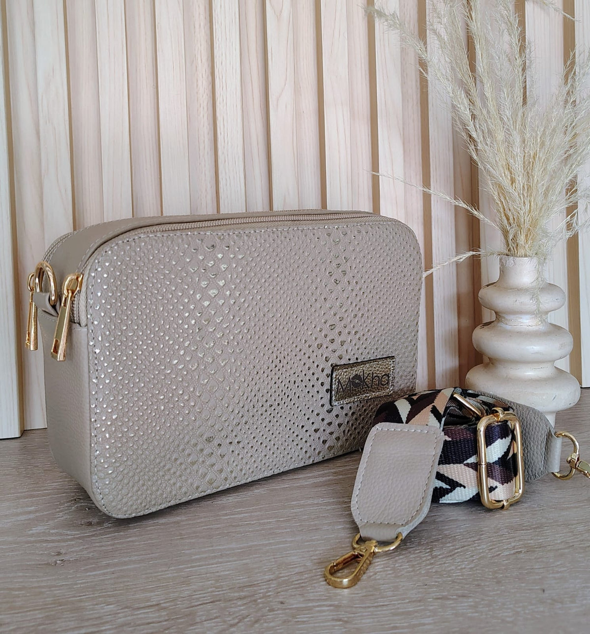 Bolso Bandolera de Cuero Gris